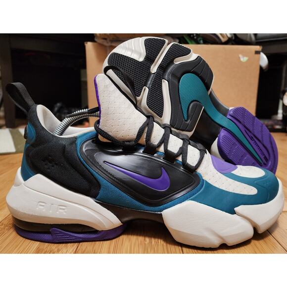 Nike Air Max Alpha Savage Men 10 Sneakers Shoes Training Gym Workout AT3378-053 - Picture 1 of 10